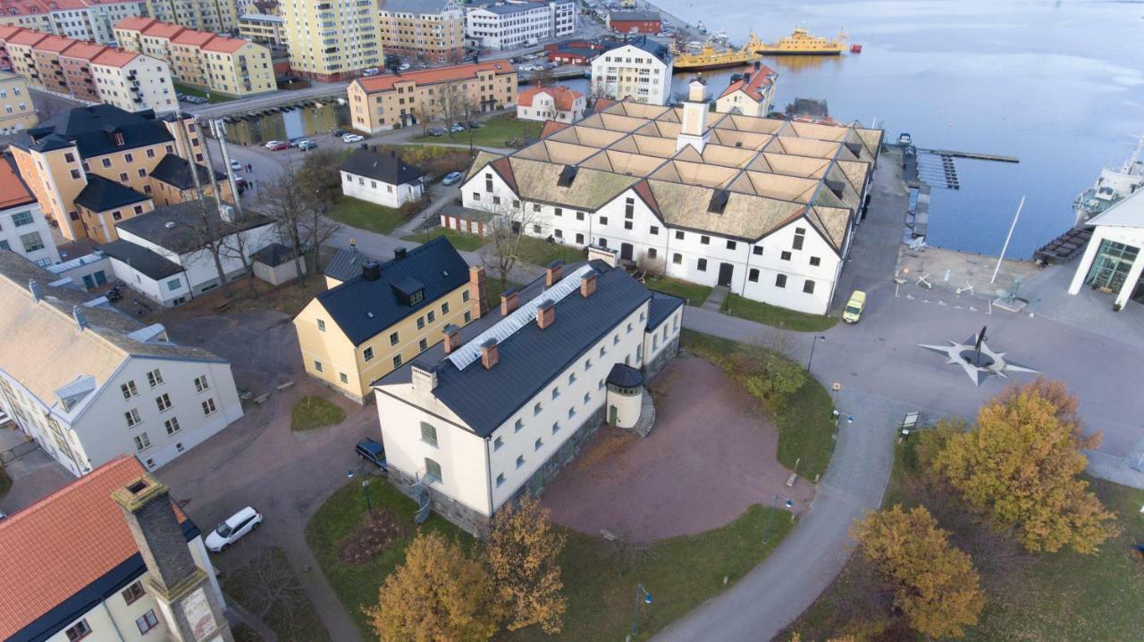 Отель Kronohaektet Карлскруна Экстерьер фото